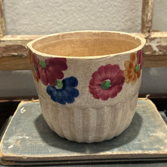 Other - Beautiful Floral Antique Ceramic Pot Hand Painted Japan